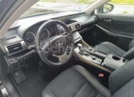 LEXUS IS 300h Hybrid
