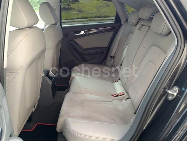 Audi A4 2.0 TDI S line edition