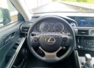 LEXUS IS 300h Hybrid