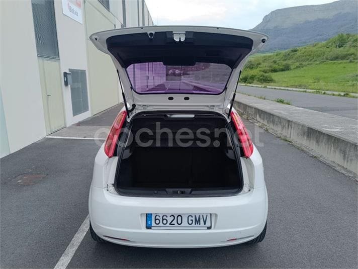 FIAT Grande Punto 1.4 16v Dynamic