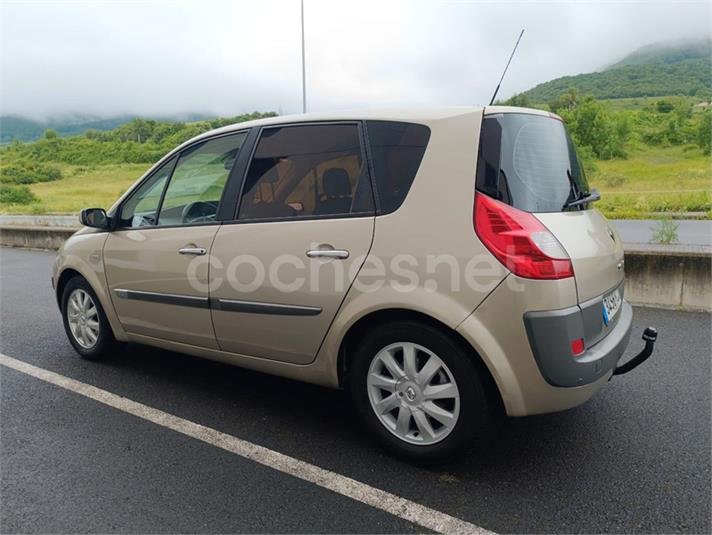 RENAULT Scénic Dynamique 1.9dCi EU4
