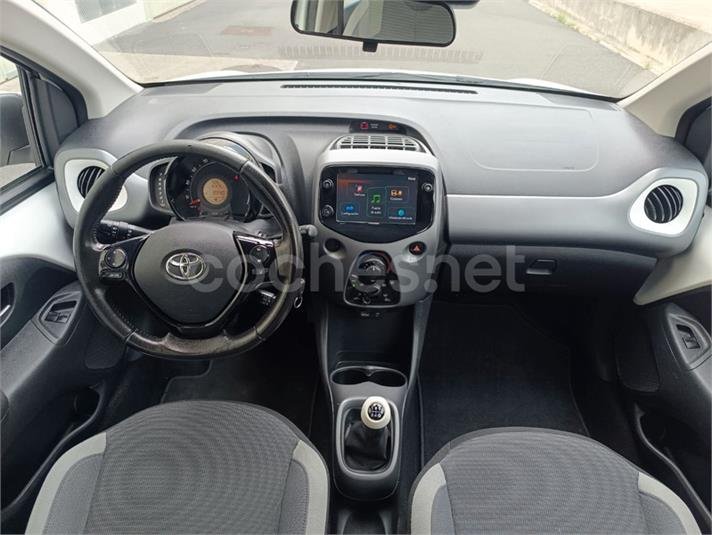 TOYOTA Aygo 1.0 70 xplay