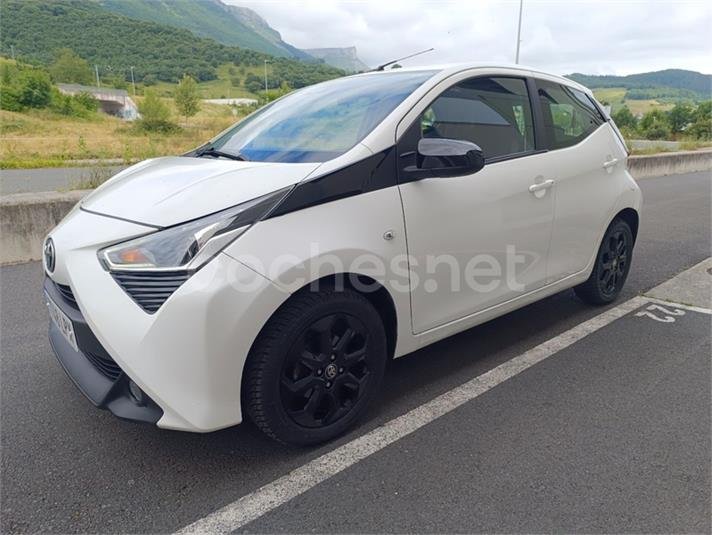 TOYOTA Aygo 1.0 70 xplay