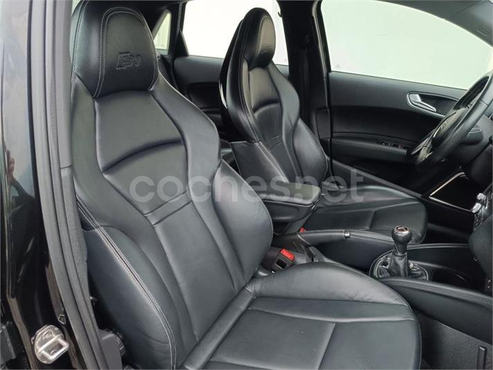 AUDI S1 Sportback 2.0 TFSI quattro