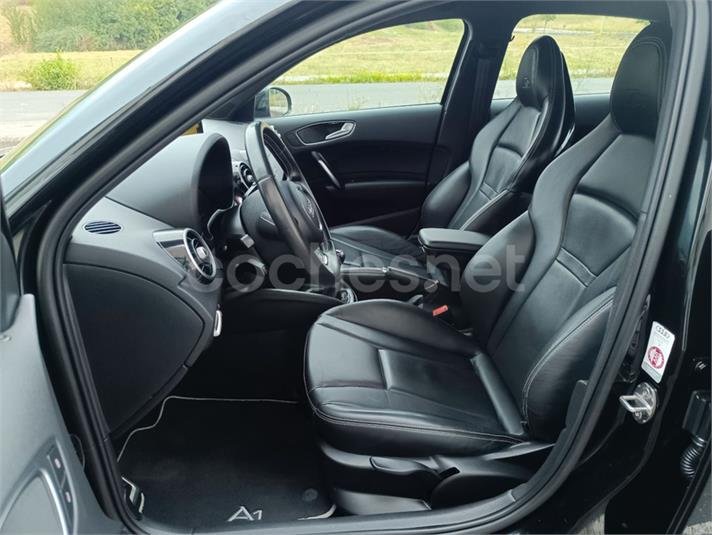AUDI S1 Sportback 2.0 TFSI quattro