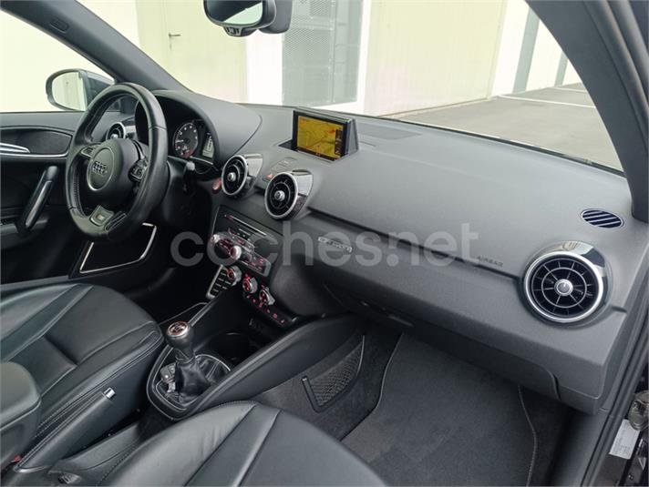 AUDI S1 Sportback 2.0 TFSI quattro