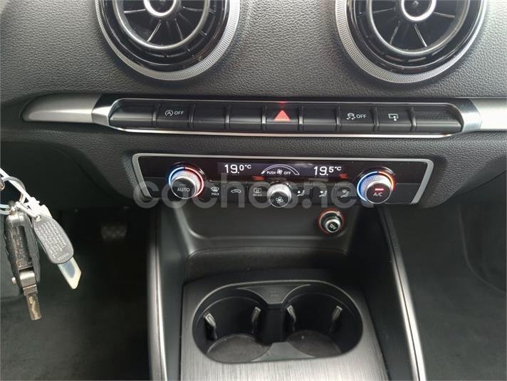 AUDI A3 1.6 TDI clean diesel Attraction
