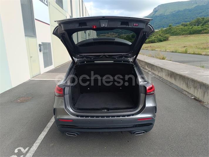 MERCEDES-BENZ GLA 200 D