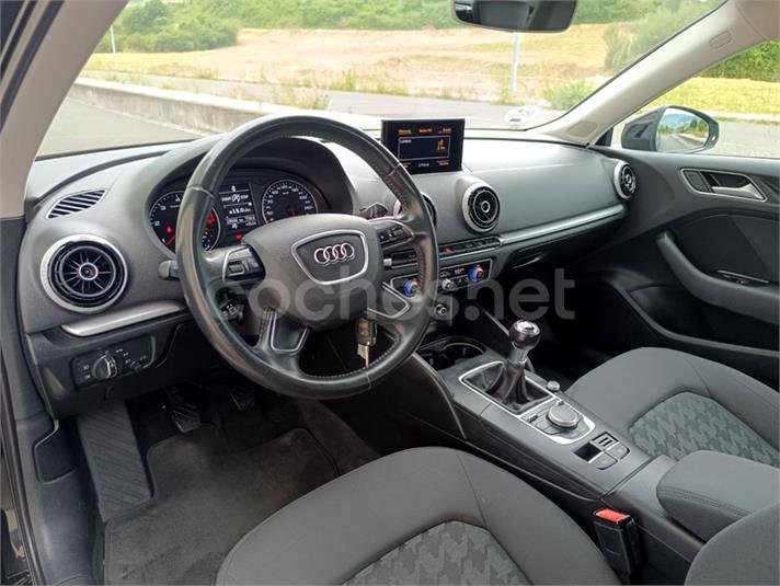 AUDI A3 1.6 TDI clean diesel Attraction