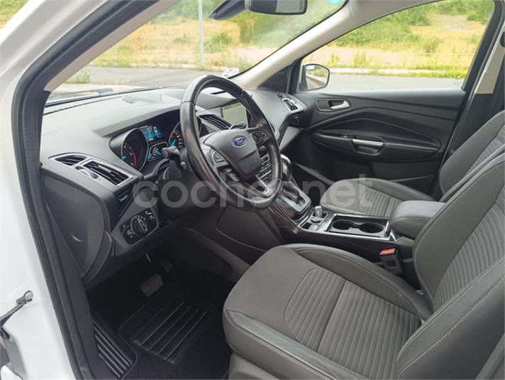 FORD Kuga 2.0 TDCi 4×4 Trend