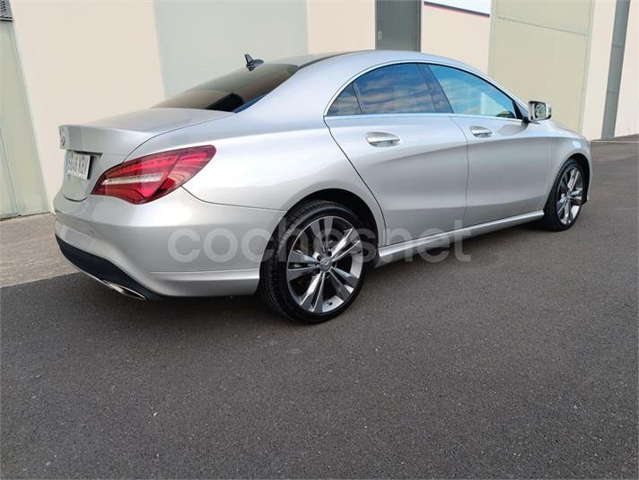 MERCEDES-BENZ Clase CLA 200 d