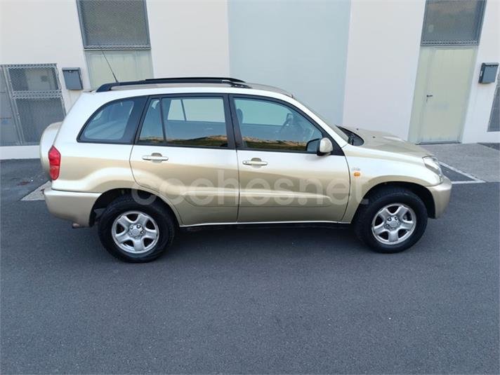 TOYOTA Rav4 2.0 D4D Luna 4X4
