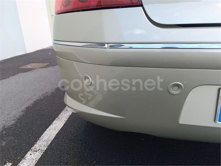 PEUGEOT 407 Premium 2.0 HDI FAP