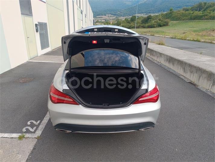 MERCEDES-BENZ Clase CLA 200 d