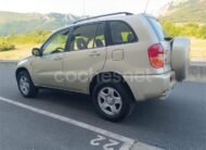 TOYOTA Rav4 2.0 D4D Luna 4X4