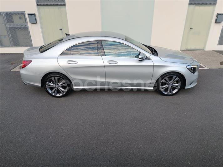 MERCEDES-BENZ Clase CLA 200 d