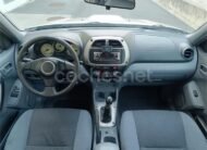 TOYOTA Rav4 2.0 D4D Luna 4X4