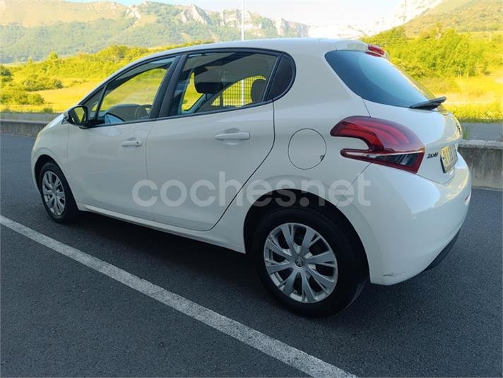 PEUGEOT 208 XAD Active BlueHDi