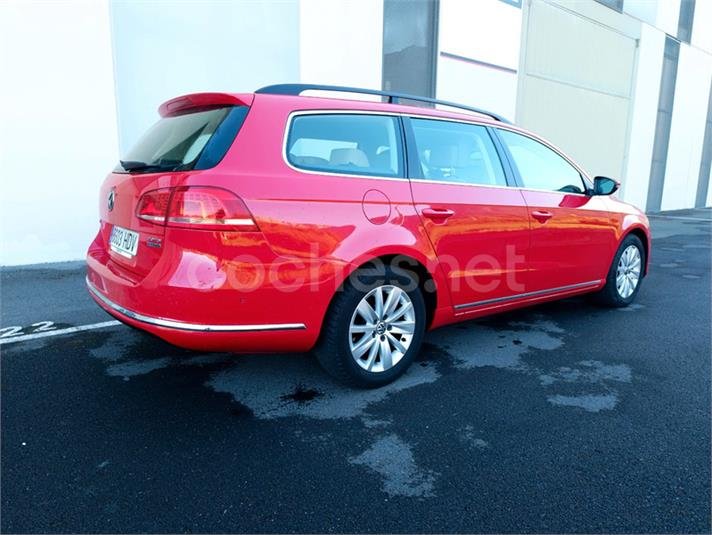 VOLKSWAGEN Passat Variant 2.0 TDI 140 Advance BMotion Tech