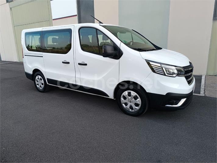 RENAULT Trafic Combi 9 Energy Blue dCi