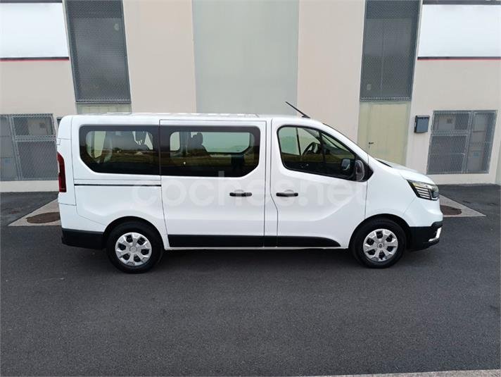 RENAULT Trafic Combi 9 Energy Blue dCi