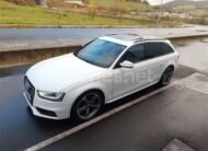 AUDI A4 Avant 2.0 TDI 177 multitr S line edition