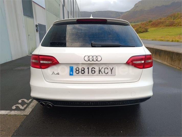 AUDI A4 Avant 2.0 TDI 177 multitr S line edition