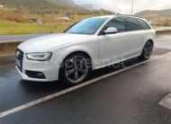 AUDI A4 Avant 2.0 TDI 177 multitr S line edition