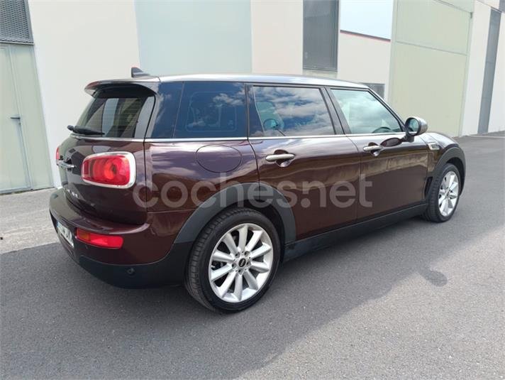 MINI CLUBMAN COOPER D