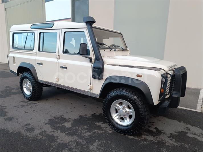 LAND-ROVER Defender 110 SW S