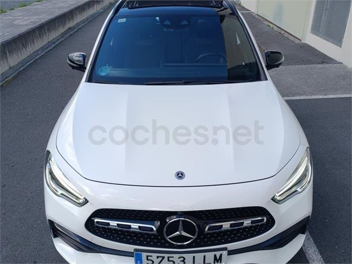 MERCEDES-BENZ GLA 200 D