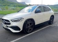 MERCEDES-BENZ GLA 200 D