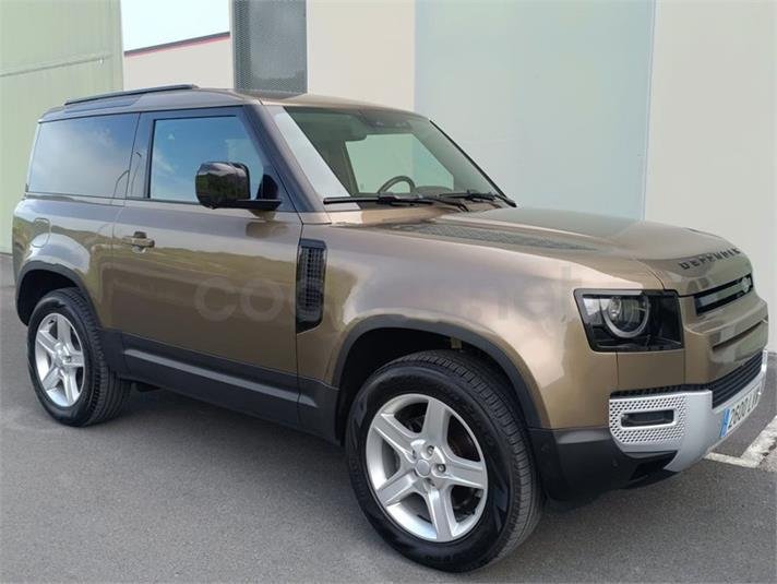 LAND-ROVER Defender 3.0 D250 SE 90 Auto 4WD MHEV