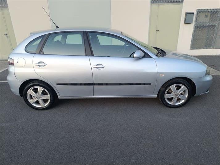 SEAT Ibiza 1.6 16v Reference